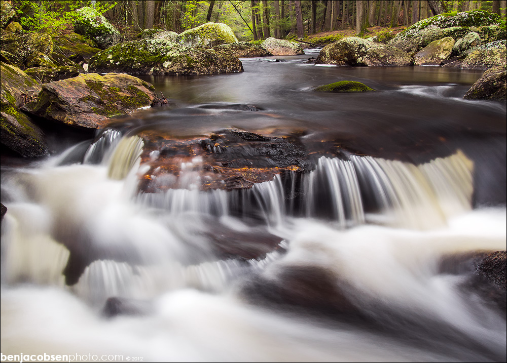 IMAGE: http://www.benjacobsenphoto.com/blog/wp-content/gallery/omd/e-m5-bjp50122.jpg