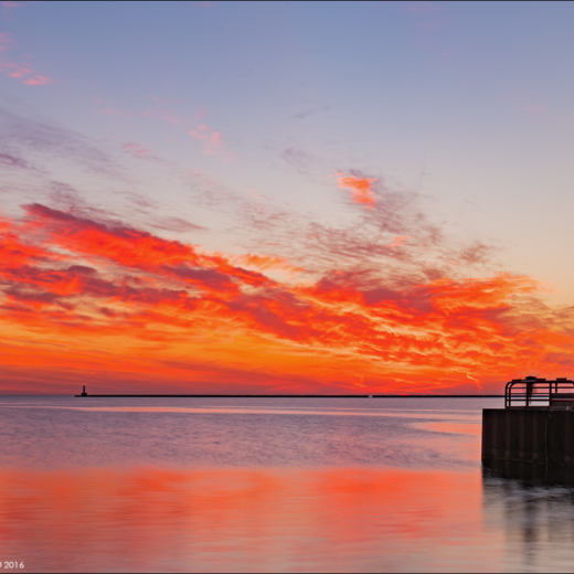 Milwaukee Pierhead Lighthouse
