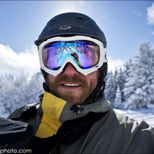 Elias goes Skiing!!!